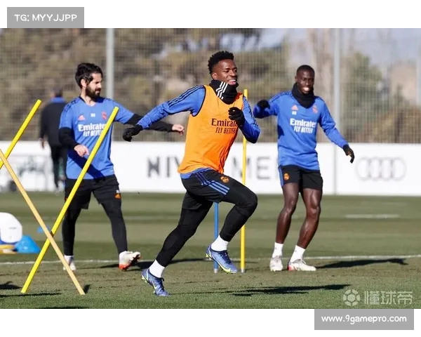 国王杯埃尔切B队力克努曼西亚B队年轻球员闪耀